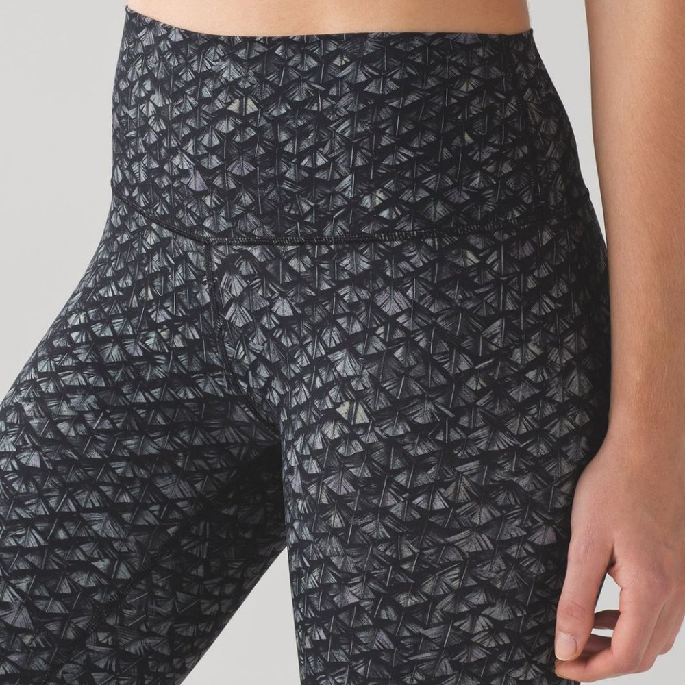 perfect condition Nulux High Times Hi-Rise Pant *25" Iridescent Multi Black
